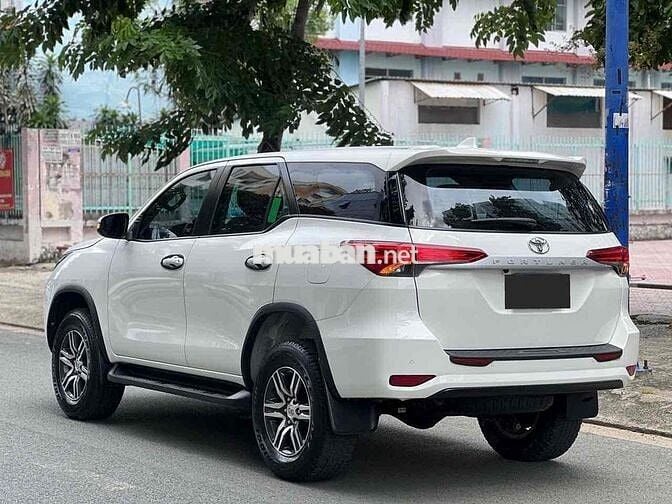 Toyota Fortuner 2021 2.4MT 4x2 - 42000 km