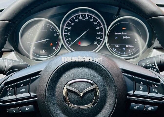 Mazda 6 2021 2.0 Premium, full lịch sử,có bảo hành