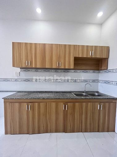 Nhà 1trệt 1lầu,2PN gần chợ Mỹ Hạnh Nam 500m, KCN Xuyên Á,Hóc MônTPHCM