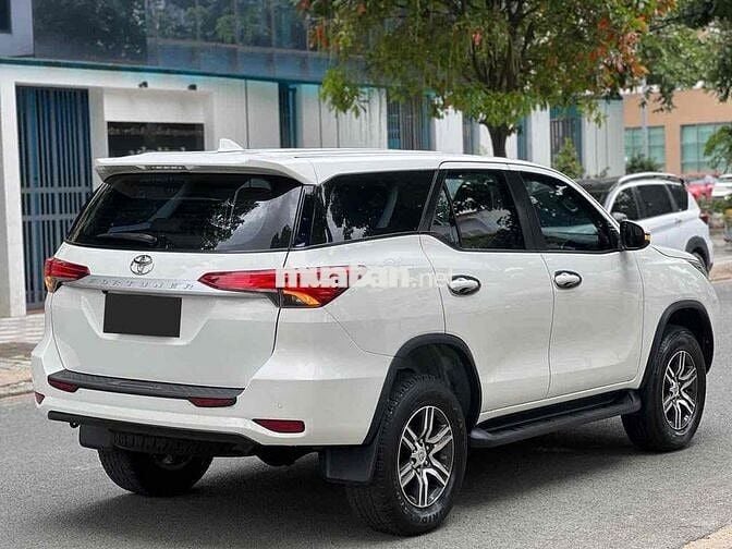 Toyota Fortuner 2021 2.4MT 4x2 - 42000 km