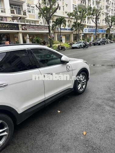 Hyundai Santa Fe 2017 2.4 AT 4 WD - 96000 km