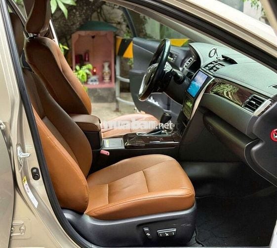 Camry 2.5Q 2018 Màu Nâu Vàng Đi Ít Rất Đẹp