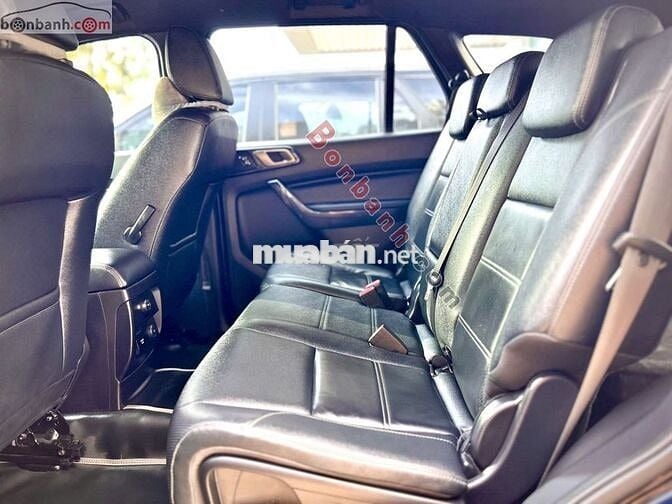 Ford Everest Titanium 2.0L 4x2 AT 2022 - 975 Triệu