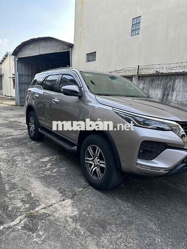 Toyota Fortuner 2020 2.4AT 4x2  - 100000 km