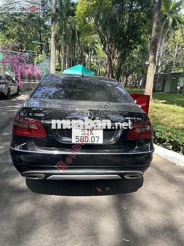 Mercedes Benz E class E300 2010 - 355 Triệu