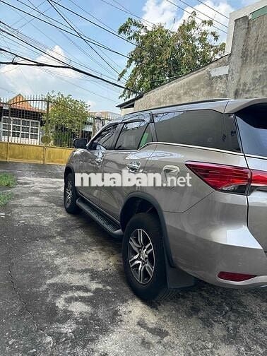 Toyota Fortuner 2020 2.4AT 4x2  - 100000 km