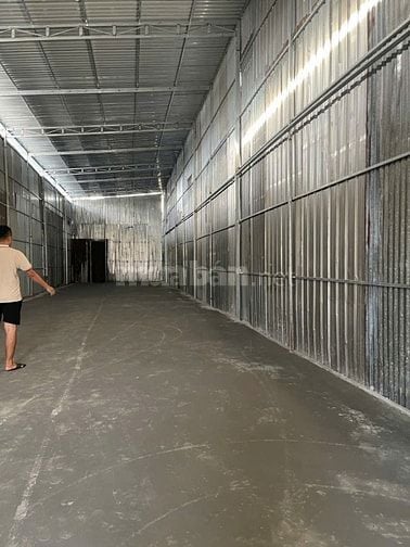 Cần Cho Thuê Xưởng 280m² - Hỗ Trợ Đa Ngành, Giao Thông Thuận Lợi!