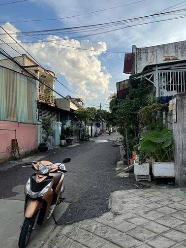 Cần Cho Thuê Xưởng 280m² - Hỗ Trợ Đa Ngành, Giao Thông Thuận Lợi!