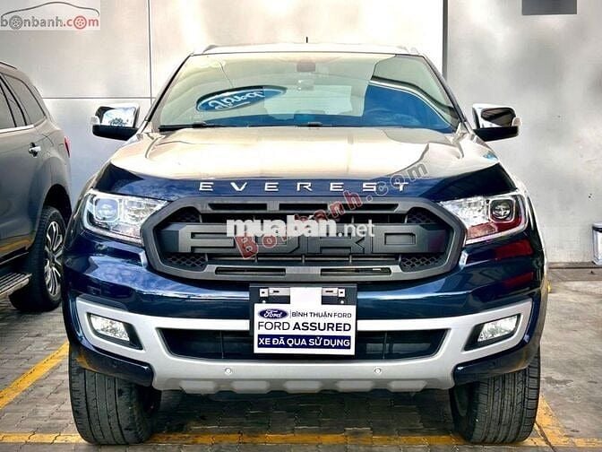 Ford Everest Titanium 2.0L 4x2 AT 2022 - 975 Triệu