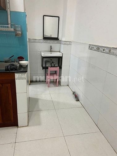 Cho thuê nhà hẻm 4m(XH) Phan Huy Ích, P.15, Q.Tân Bình giá 8.5tr 