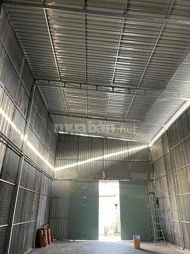 Cần Cho Thuê Xưởng 280m² - Hỗ Trợ Đa Ngành, Giao Thông Thuận Lợi!