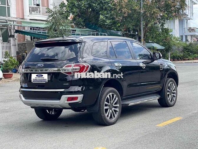 Ford Everest 2020 Titanium 2.0L AT 4x2 - 18.000 km