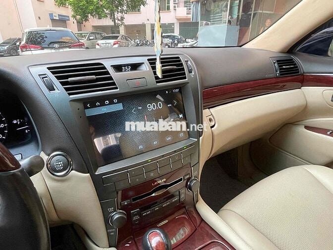 Lexus LS 20***0 km