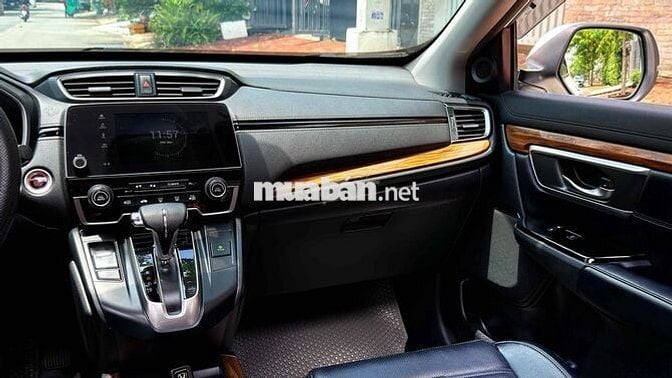 Honda CR V 2018 L - 75000 km