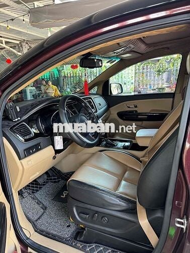 Kia Sedona 2016 3.3L GATH - 130000 km