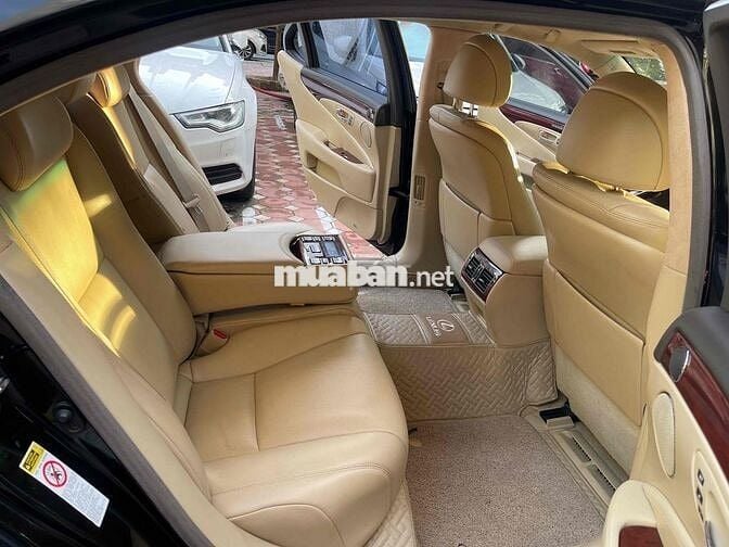 Lexus LS 20***0 km