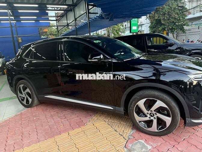 VinFast VF8 2023 - Pin Catl - 50000 km