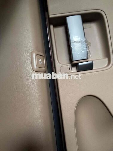 Kia Sedona 2016 3.3L GATH - 130000 km