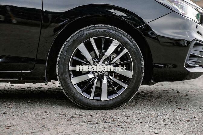 HONDA CITY RS 2019 - 19000 km