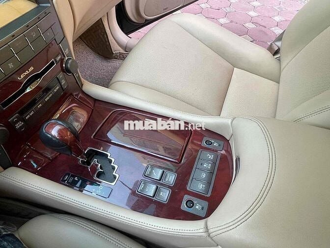 Lexus LS 20***0 km