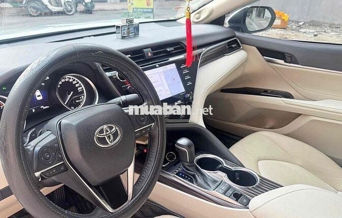 TOYOTA CAMRY 2.5Q 11.000km model 2021 sản xuất 202