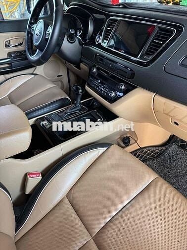 Kia Sedona 2016 3.3L GATH - 130000 km