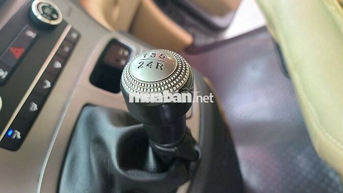 Xe 9 Chỗ Hyundai Starex 2015 Máy Xăng, Xe Đẹp
