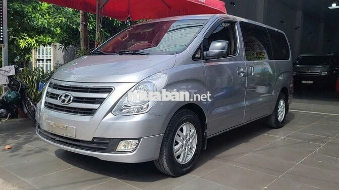 Xe 9 Chỗ Hyundai Starex 2015 Máy Xăng, Xe Đẹp