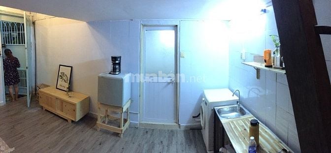 Cho thuê căn hộ CC (30m2) đẹp, gần chợ Bến Thành