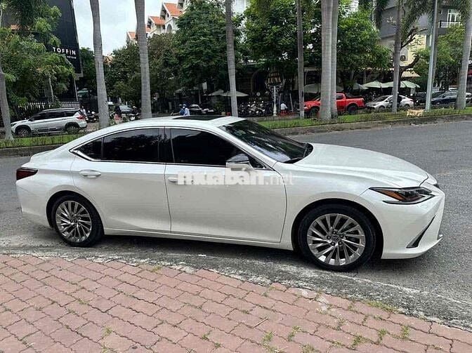 Lexus ES 2019 dk 2020