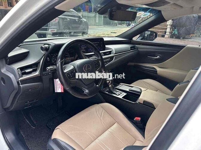 Lexus ES 2019 dk 2020