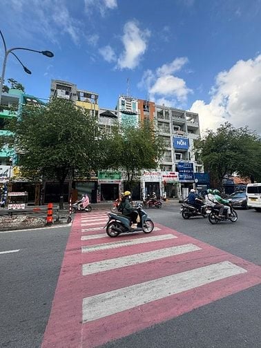 Nhà 6 tầng thu nhập 50tr/tháng Lý Thường Kiệt Tân Bình giá chỉ 29.8 tỷ