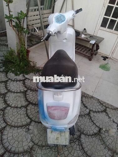 Bán xe vespa cũ như hình