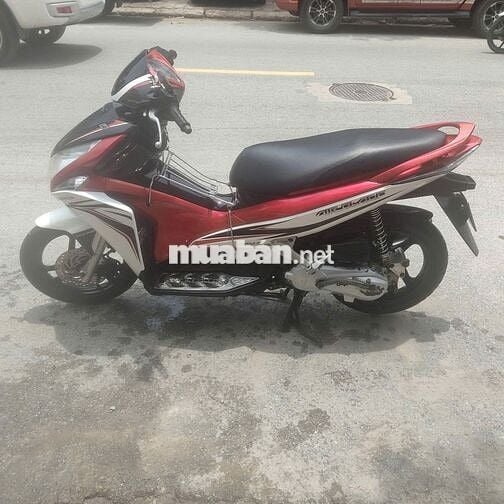 AIR BLADE Trắng Đỏ Đen