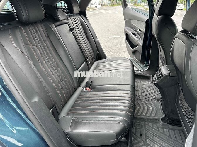 Peugeot 3008 Premium Sx 2022 Lướt 2v km