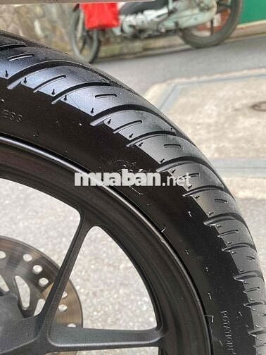vario 150 màu trắng