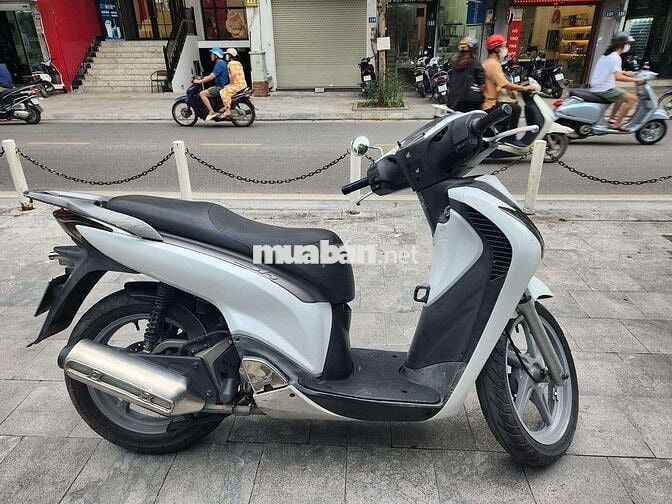 Xe SH 125 nhập khẩu, chính chủ, nữ đi