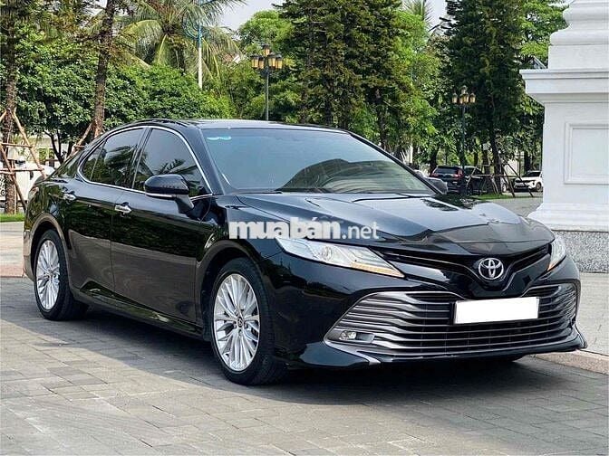 Toyota Camry 2020 2.5Q - 70000 km Đen Kem 1 Chủ