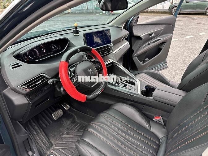 Peugeot 3008 Premium Sx 2022 Lướt 2v km