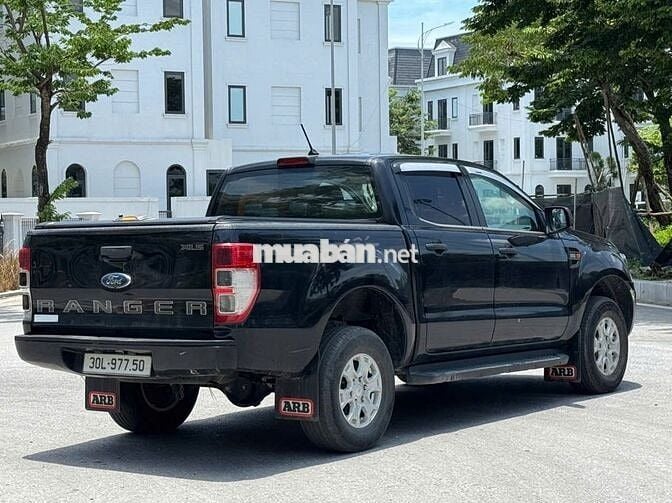 Bán Ford Ranger 2018 XLS 2.2L 4x2 MT màu đen