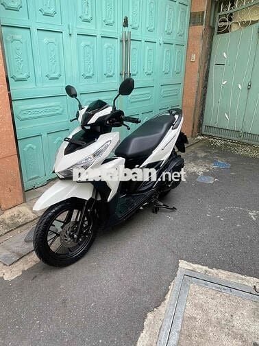 vario 150 màu trắng