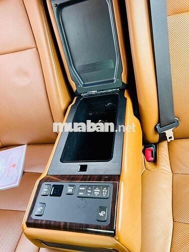Toyota Camry 2018 2.5Q - Xe Cán Bộ Sử Dụng
