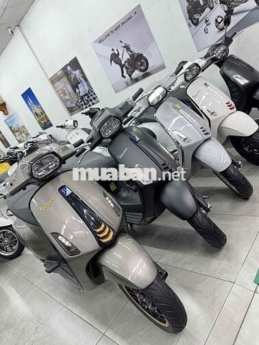 vespa sprint 125ABS iGet . model 2019 lét 2 tầng