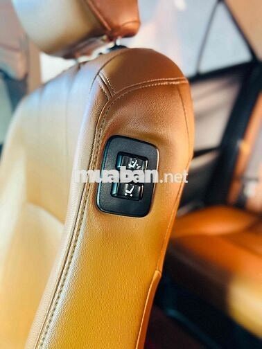 Toyota Camry 2018 2.5Q - Xe Cán Bộ Sử Dụng