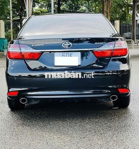 Toyota Camry 2018 2.5Q - Xe Cán Bộ Sử Dụng
