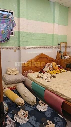 Chủ kẹt tiền bán nhà giá rẻ ai nhanh thì được tại  đường số 79 