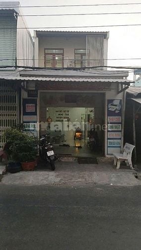 Chủ kẹt tiền bán nhà giá rẻ ai nhanh thì được tại  đường số 79 