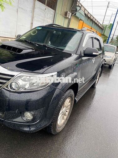 Toyota Fortuner 2014 2.5G 4x2 - 100000 km