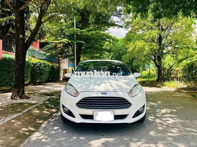 Ford Fiesta 2016 1.5 AT Titanium - 70000 km