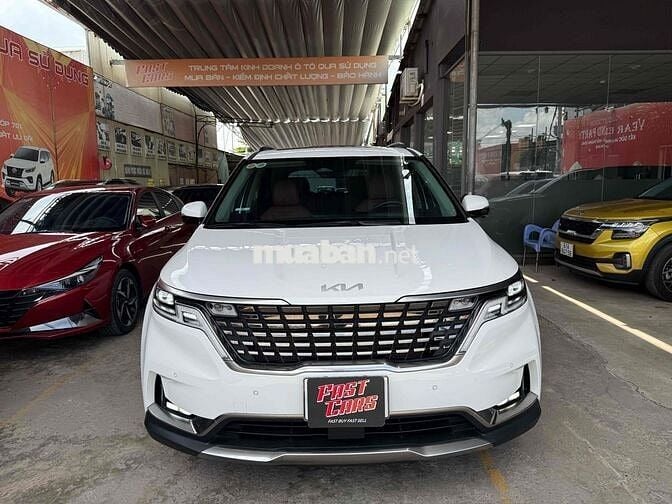 Kia Carnival 2022 Signature 3.5G 17000 km một chủ